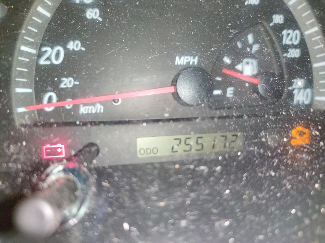 Photo 8 from auction – 2004 TOYOTA CAMRY LE with VIN 4T1BE30K44U271554