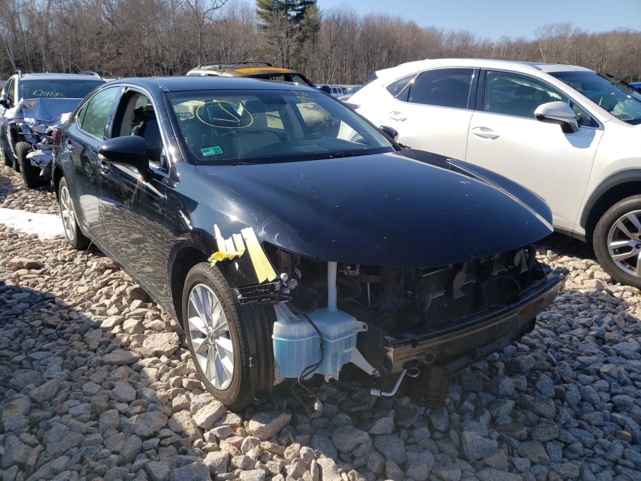 LEXUS ES 300H 2013 with VIN JTHBW1GG2D2004981 - Photo from auction