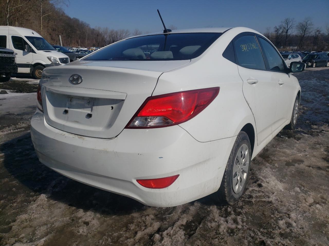 Photo 4 from auction – 2016 HYUNDAI ACCENT SE with VIN KMHCT4AE4GU137625