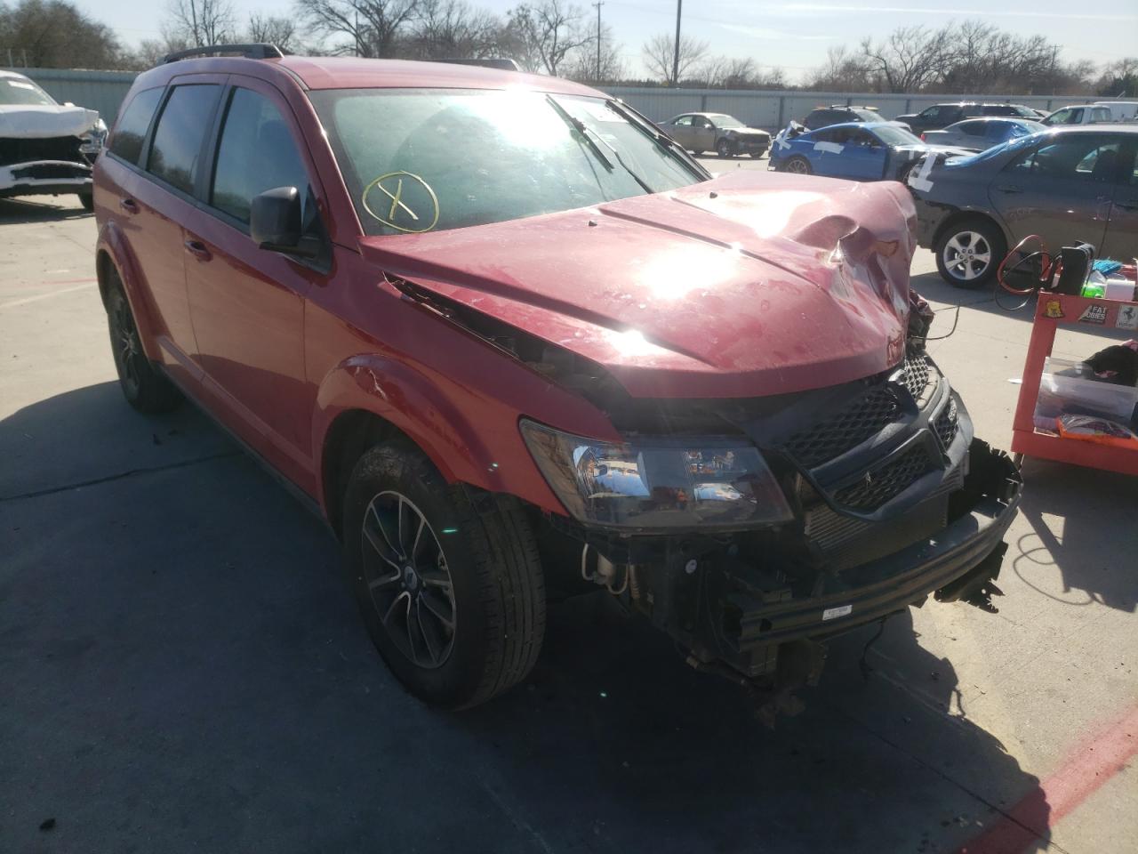 DODGE JOURNEY SE 2018 with VIN 3C4PDCAB7JT514131 - Photo from auction