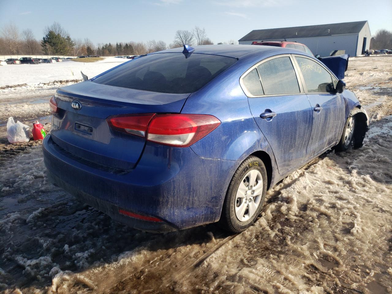 Photo 4 from auction – 2017 KIA FORTE LX with VIN 3KPFK4A71HE046527