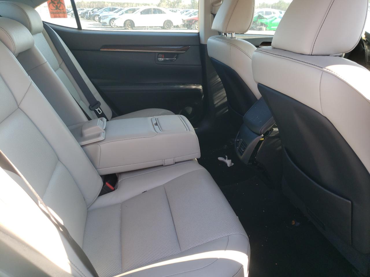 Photo 6 from auction – 2013 LEXUS ES 350 with VIN JTHBK1GG2D2032744