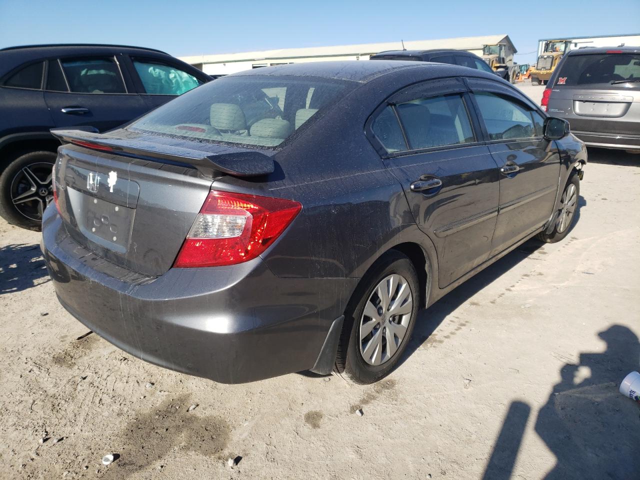Photo 4 from auction – 2012 HONDA CIVIC LX with VIN 2HGFB2F5XCH300813