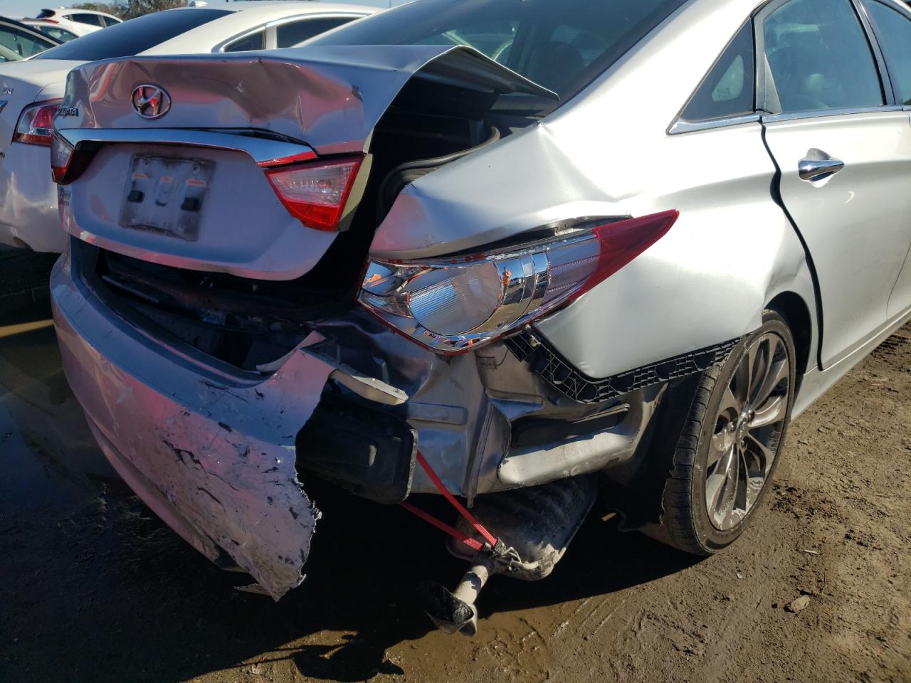 Photo 9 from auction – 2012 HYUNDAI SONATA SE with VIN 5NPEC4AC1CH481218