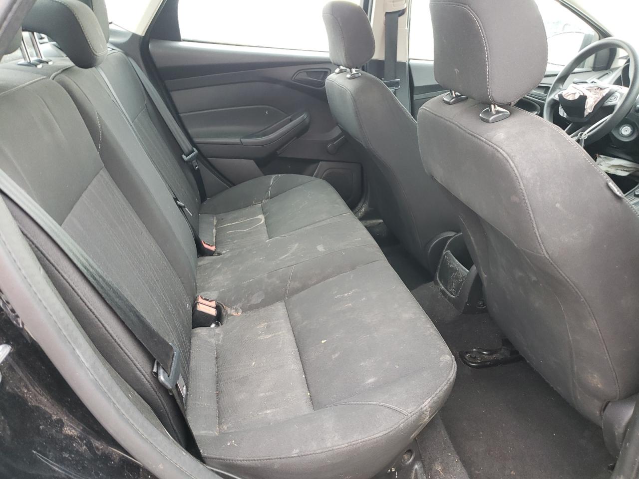 Photo 6 from auction – 2016 FORD FOCUS S with VIN 1FADP3E24GL287723