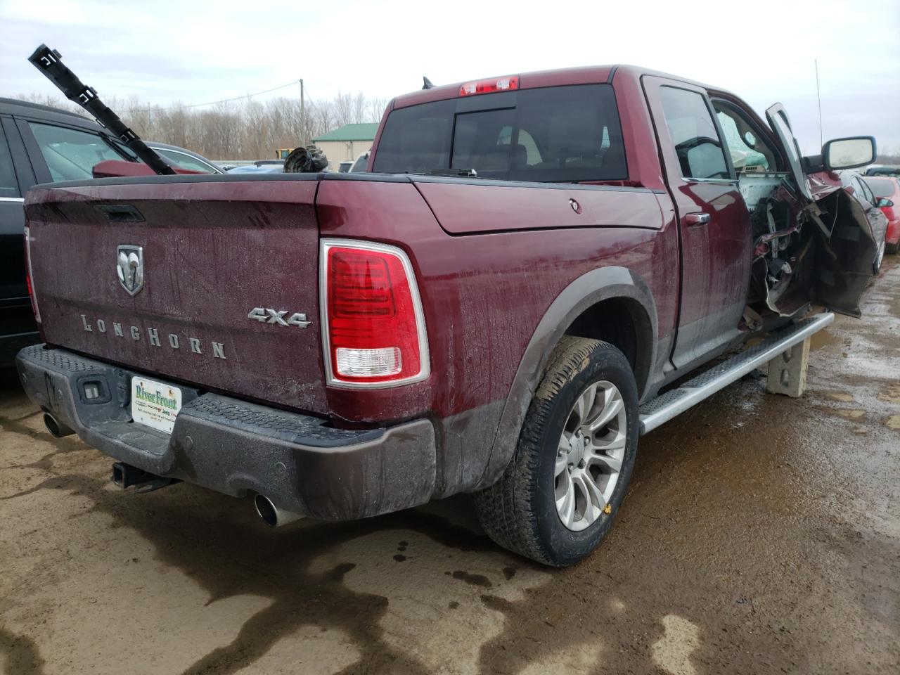 Photo 4 from auction – 2018 RAM 1500 LONGH with VIN 1C6RR7PT4JS145951