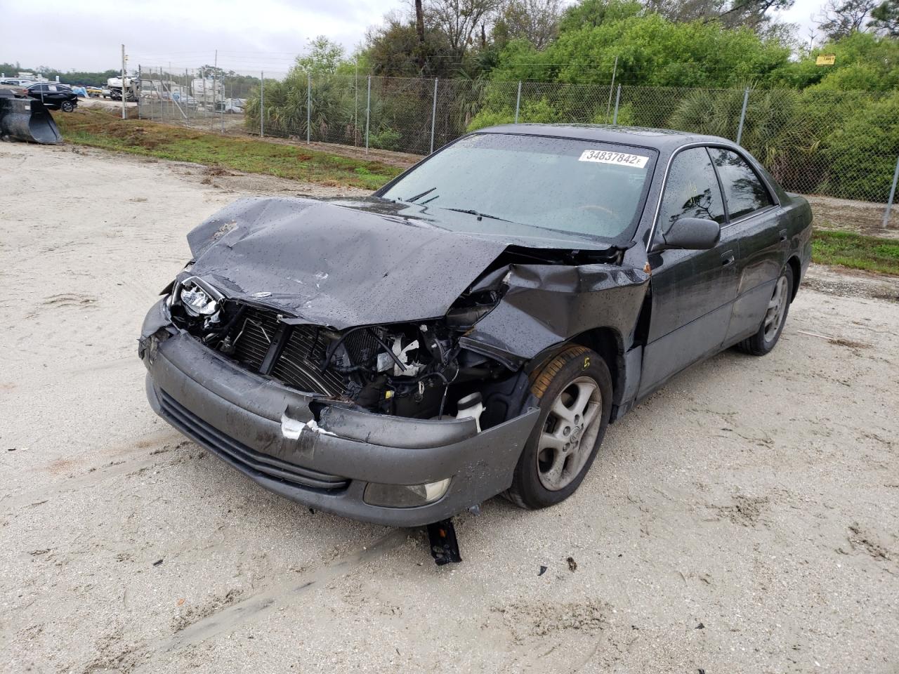 Photo 9 from auction – 2001 LEXUS ES 300 with VIN JT8BF28G510325506