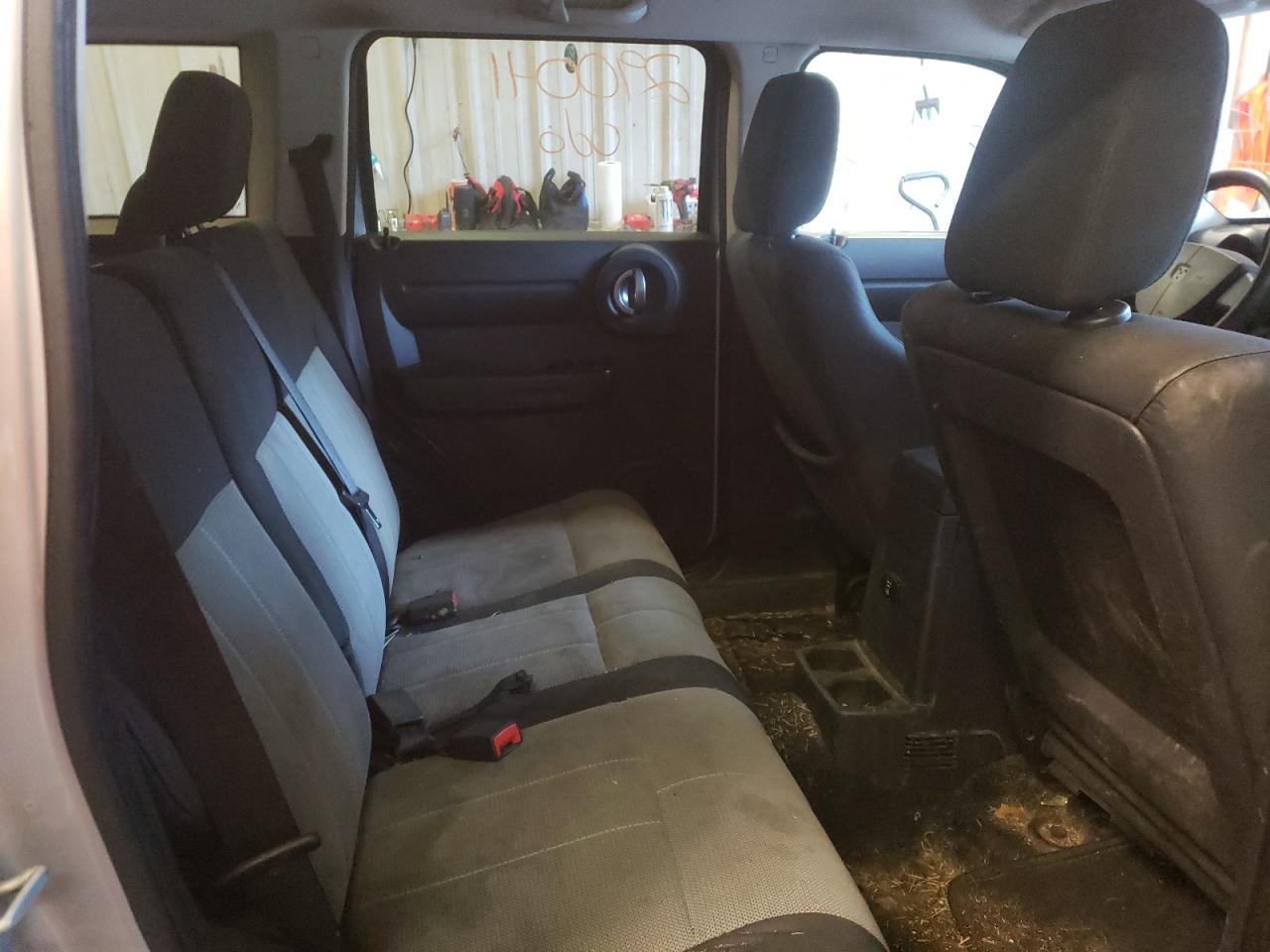 Photo 6 from auction – 2007 DODGE NITRO with VIN 1D8GU28K67W577256