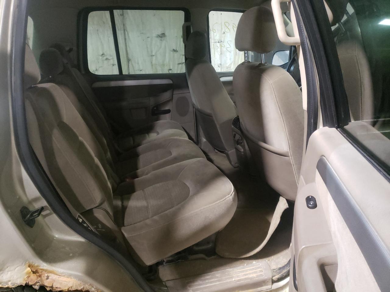 Photo 6 from auction – 2003 FORD EXPLORER X with VIN 1FMZU73K53ZA80019