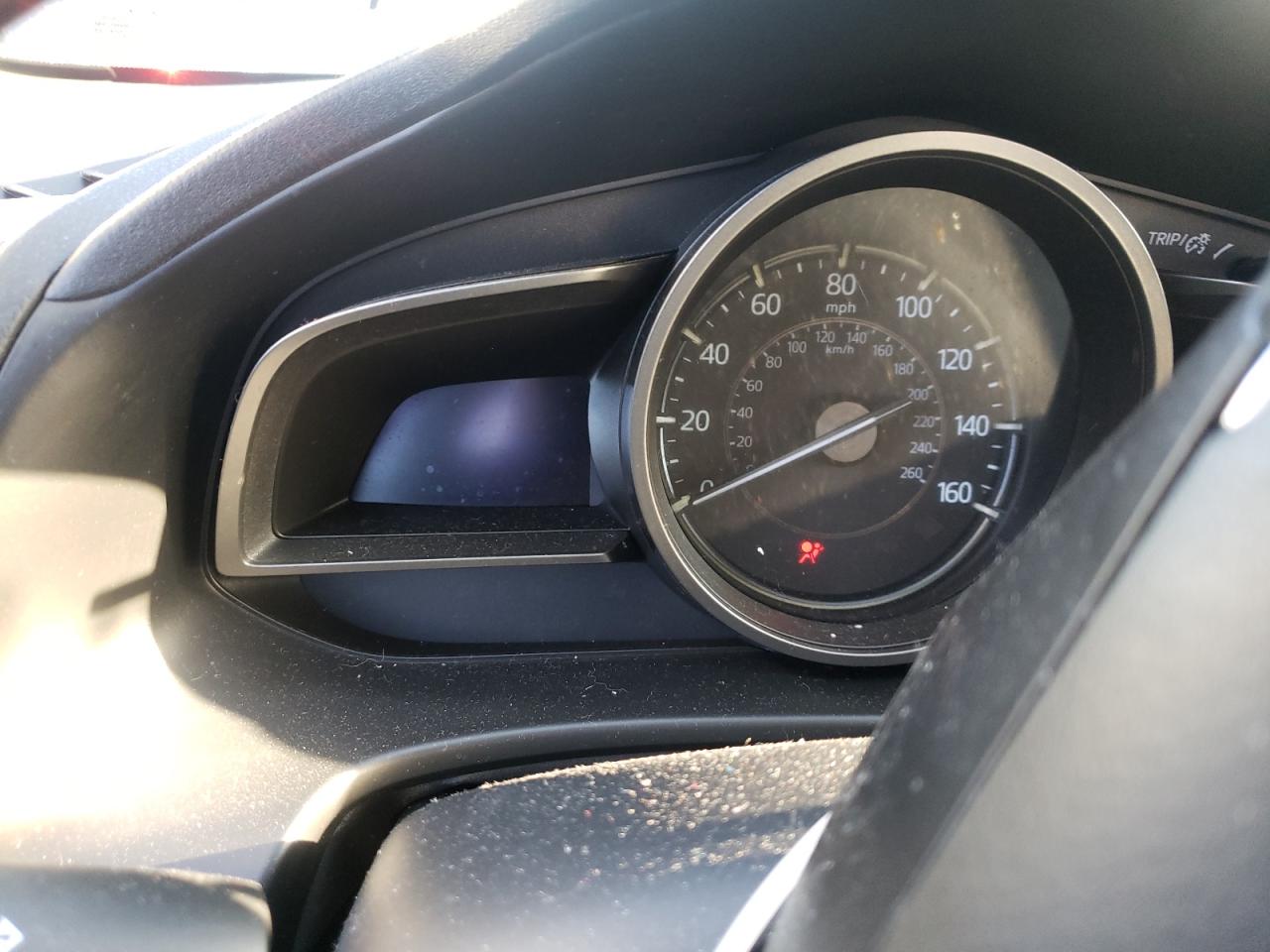 Photo 8 from auction – 2018 MAZDA 3 TOURING with VIN 3MZBN1V32JM255599