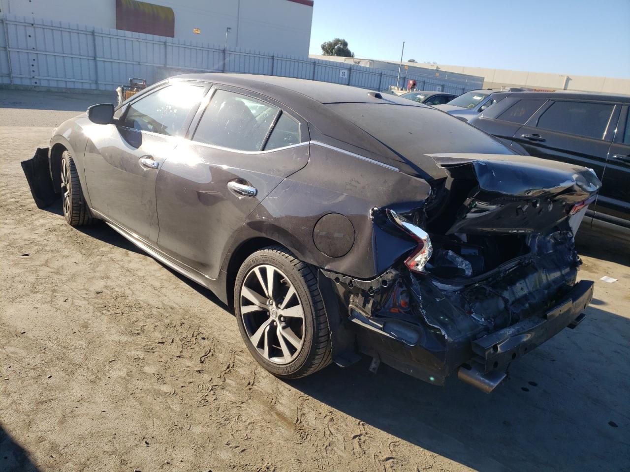 Photo 3 from auction – 2017 NISSAN MAXIMA 3.5 with VIN 1N4AA6AP1HC401461