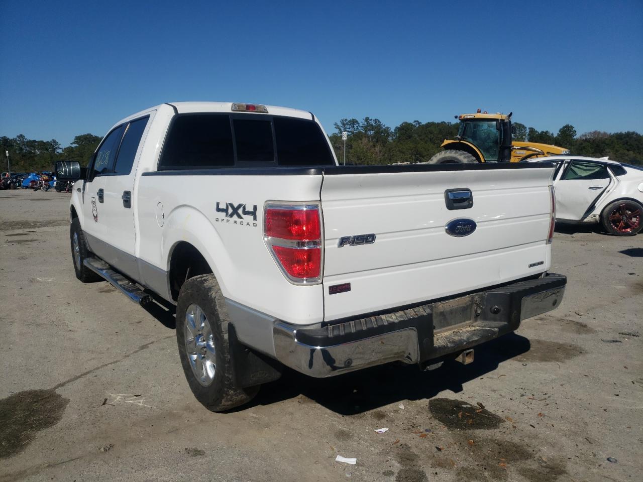 Photo 3 from auction – 2011 FORD F150 SUPER with VIN 1FTFW1EFXBFA57916