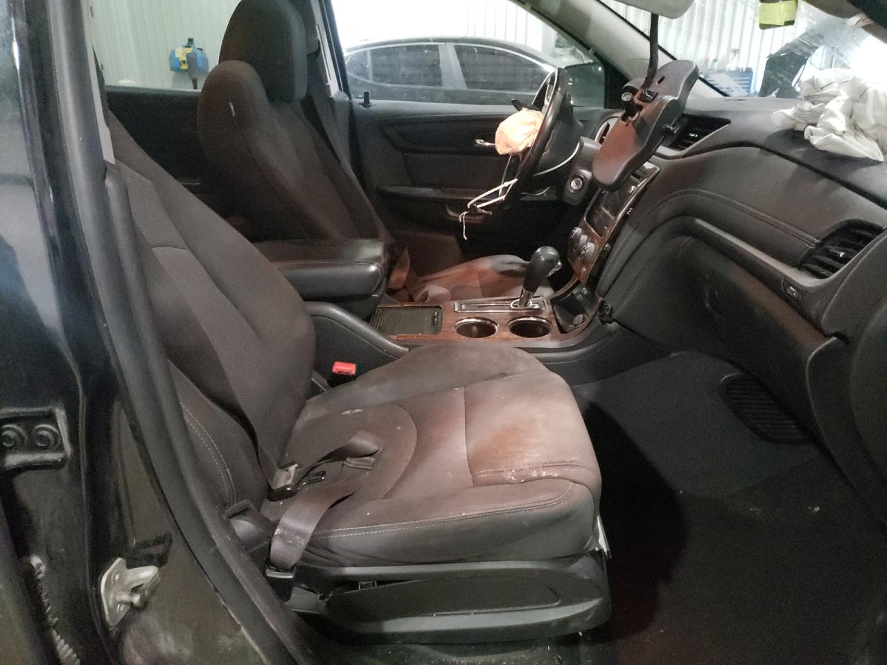 Photo 5 from auction – 2014 CHEVROLET TRAVERSE L with VIN 1GNKRGKD0EJ175123