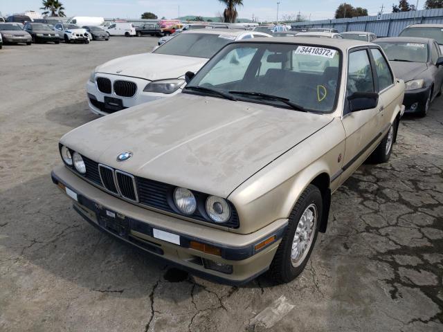 Photo 2 from auction – 1989 BMW 325 I AUTO with VIN WBAAA2304K4258748