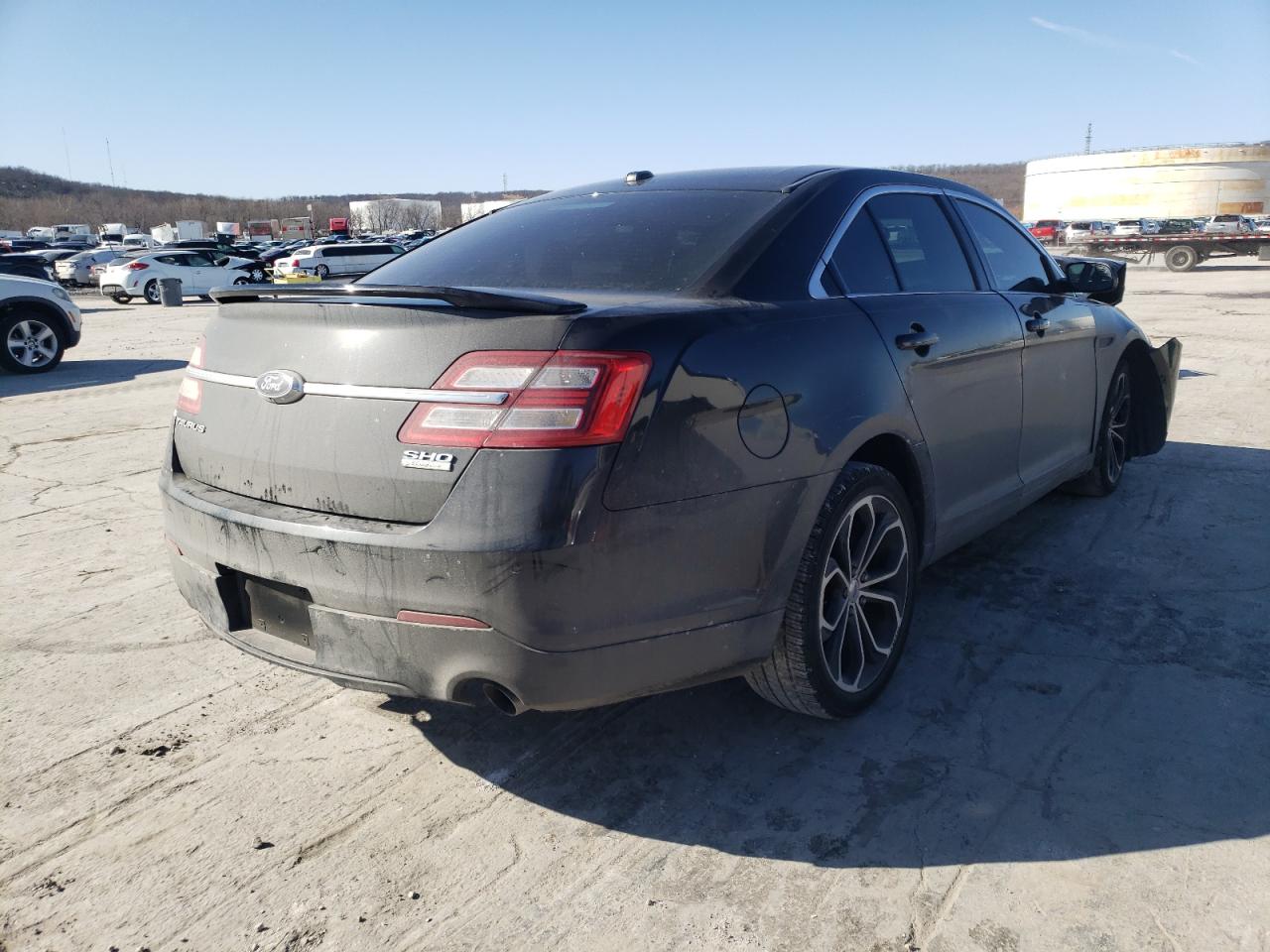 Photo 4 from auction – 2014 FORD TAURUS SHO with VIN 1FAHP2KT0EG183695
