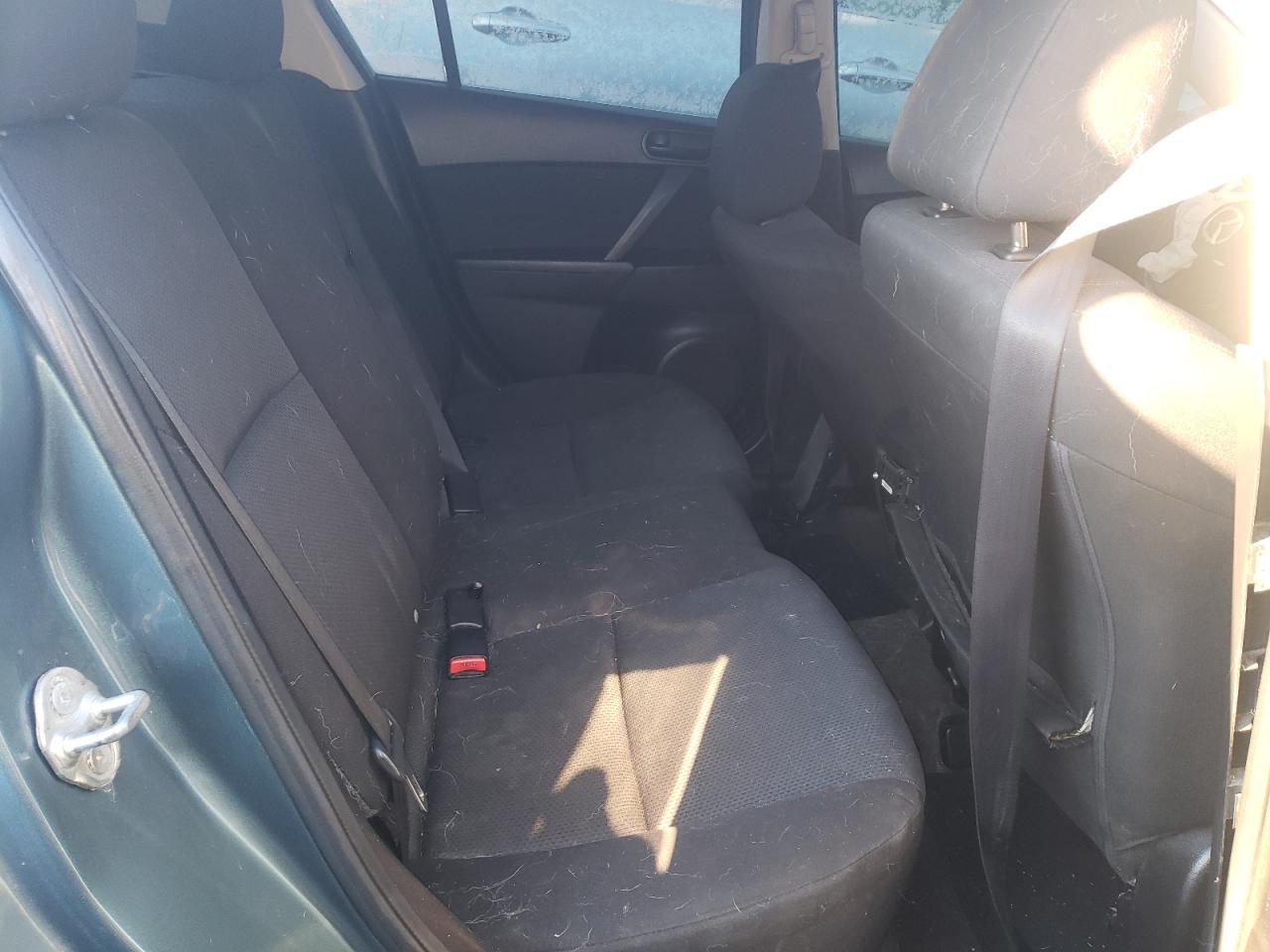 Photo 5 from auction – 2010 MAZDA 3 I with VIN JM1BL1SF4A1284011