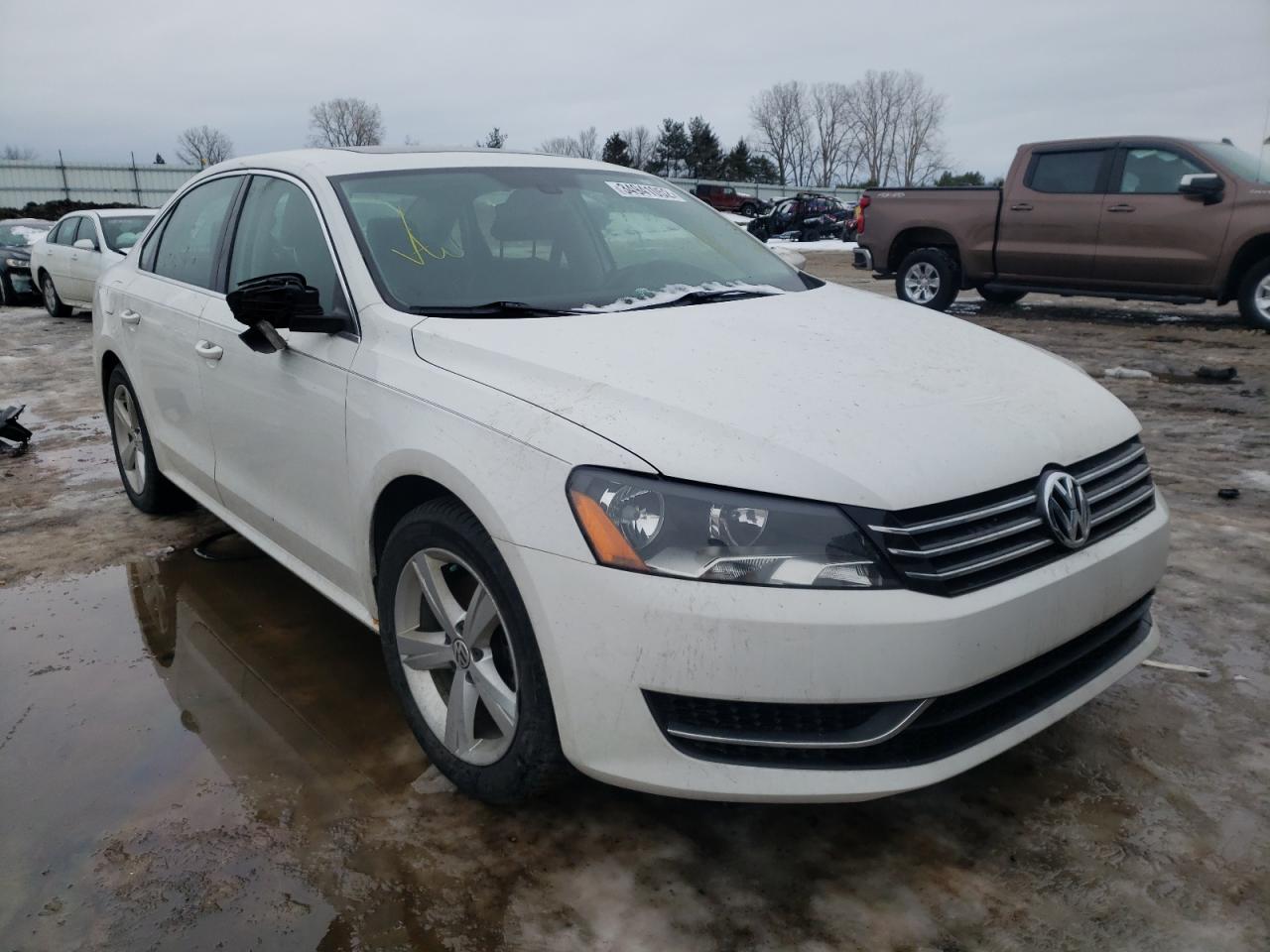 VOLKSWAGEN PASSAT SE 2012 with VIN 1VWBP7A39CC083451 - Photo from auction