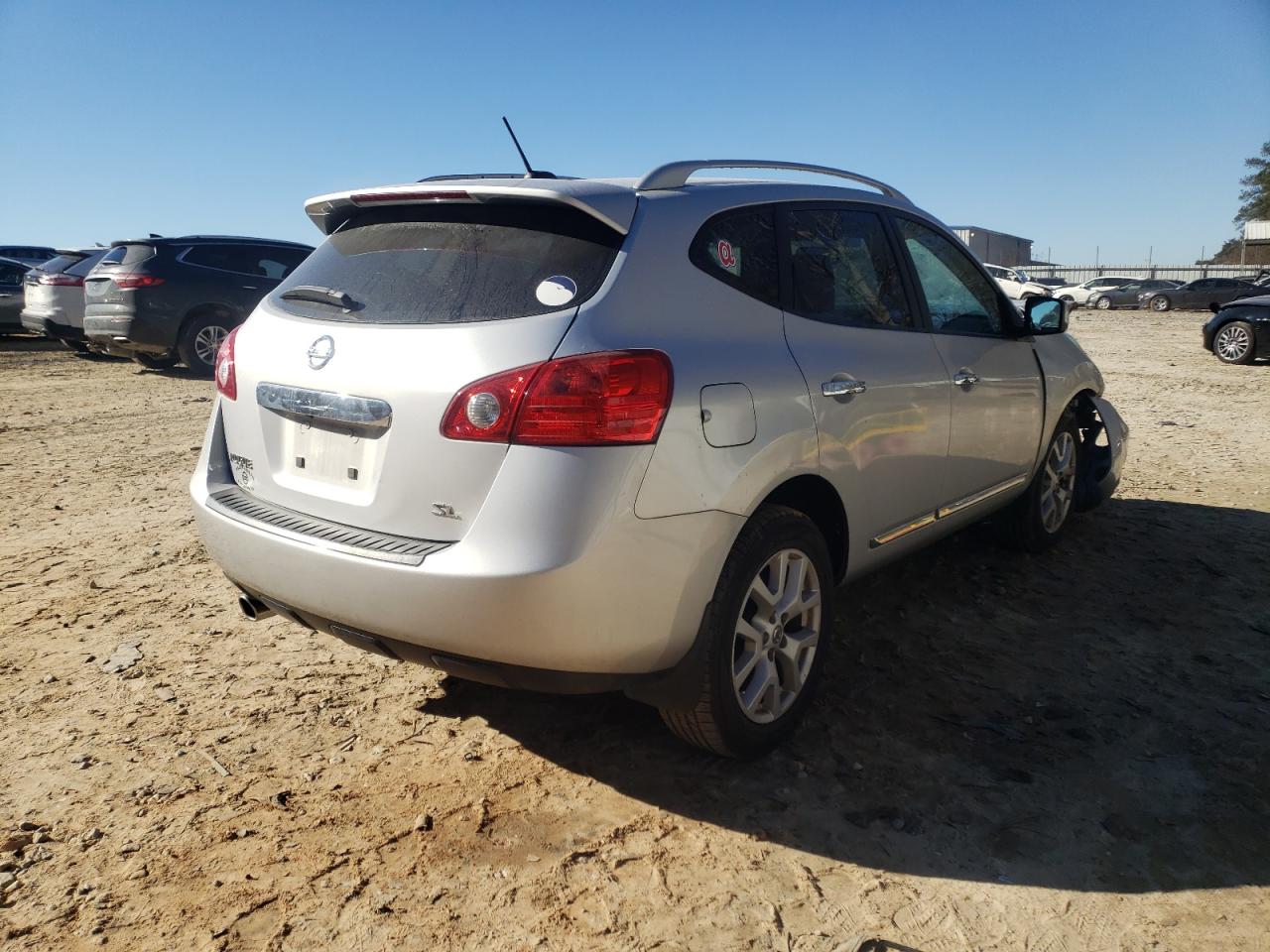 Photo 4 from auction – 2011 NISSAN ROGUE S with VIN JN8AS5MT8BW575936