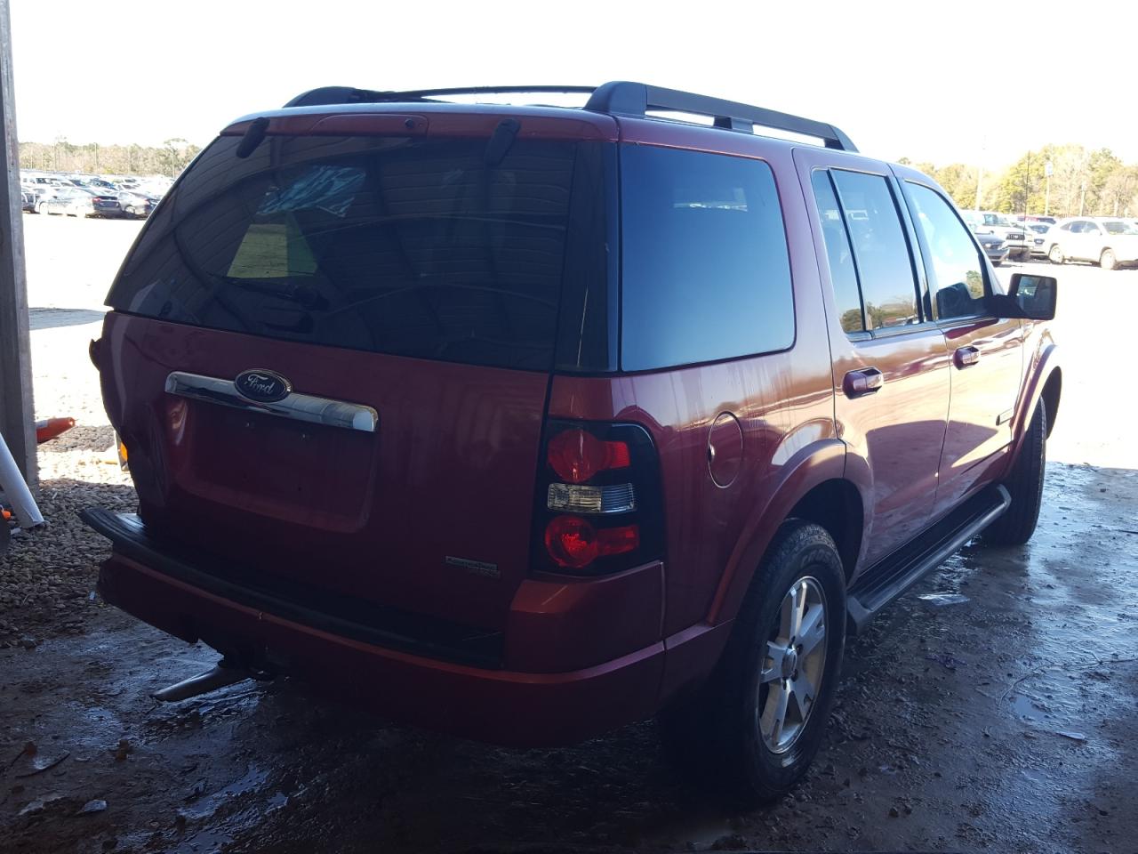 Photo 4 from auction – 2007 FORD EXPLORER X with VIN 1FMEU63E27UB43230