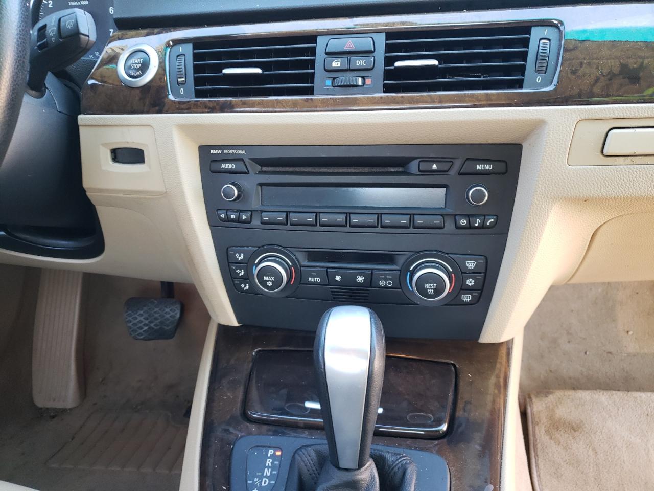 Photo 9 from auction – 2008 BMW 328 I with VIN WBAVA33598P142763