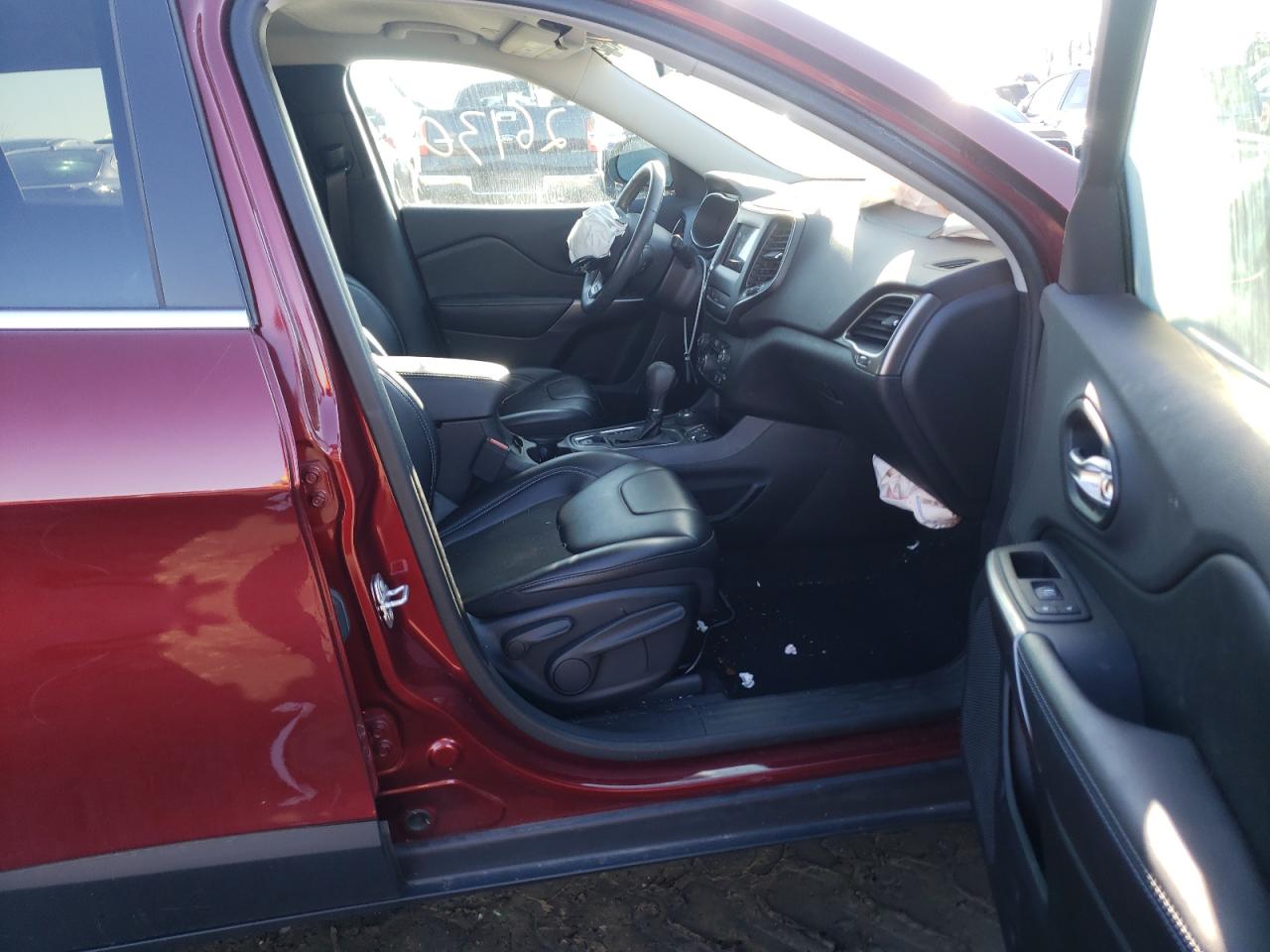 Photo 5 from auction – 2019 JEEP CHEROKEE L with VIN 1C4PJMLB8KD402327