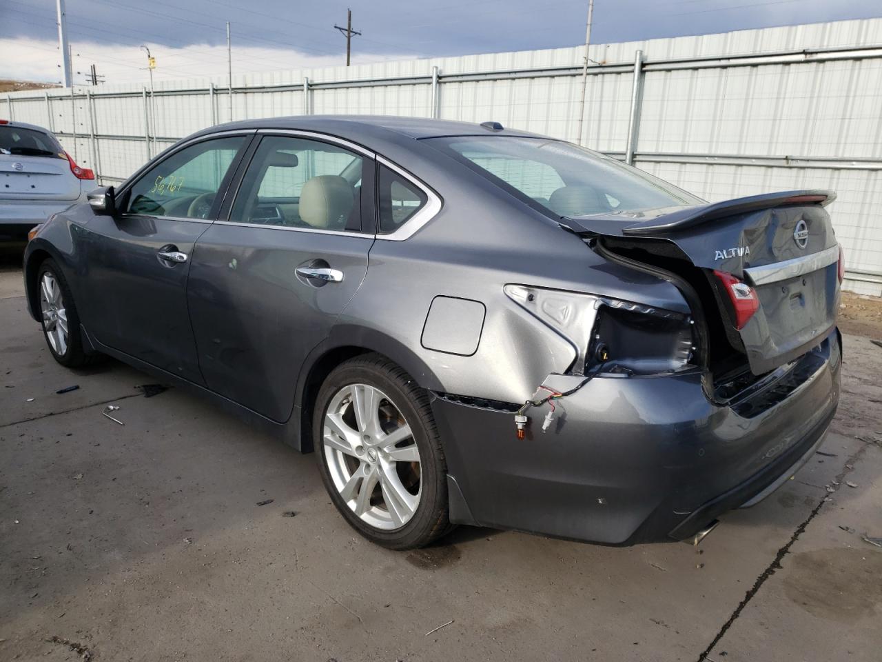 Photo 3 from auction – 2017 NISSAN ALTIMA 3.5 with VIN 1N4BL3AP3HC168129
