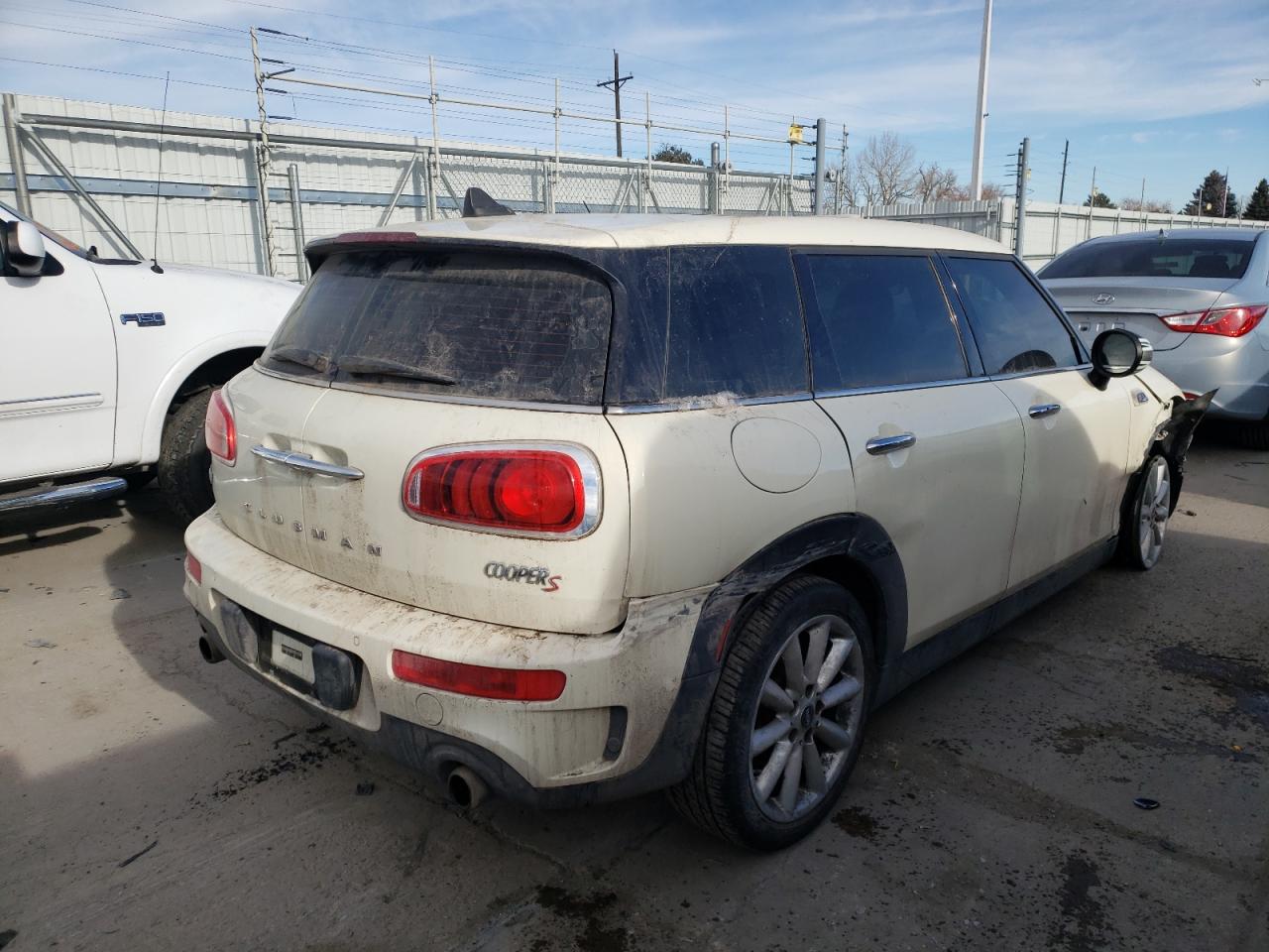 Photo 4 from auction – 2016 MINI COOPER S C with VIN WMWLN9C56G2E47635