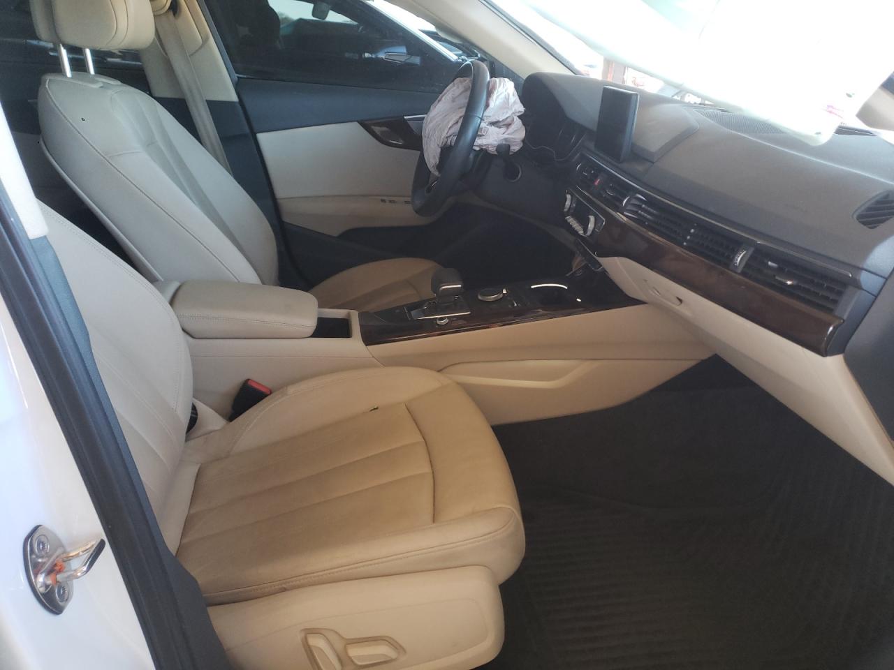 Photo 5 from auction – 2017 AUDI A4 PREMIUM with VIN WAUGNAF42HN015336