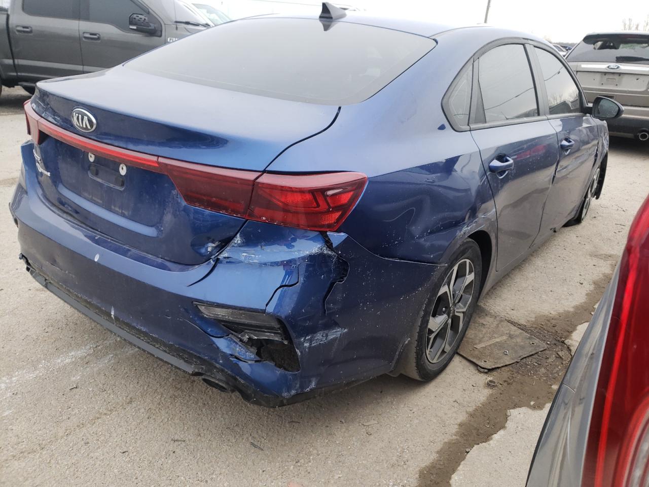 Photo 4 from auction – 2020 KIA FORTE FE with VIN 3KPF24AD5LE202583