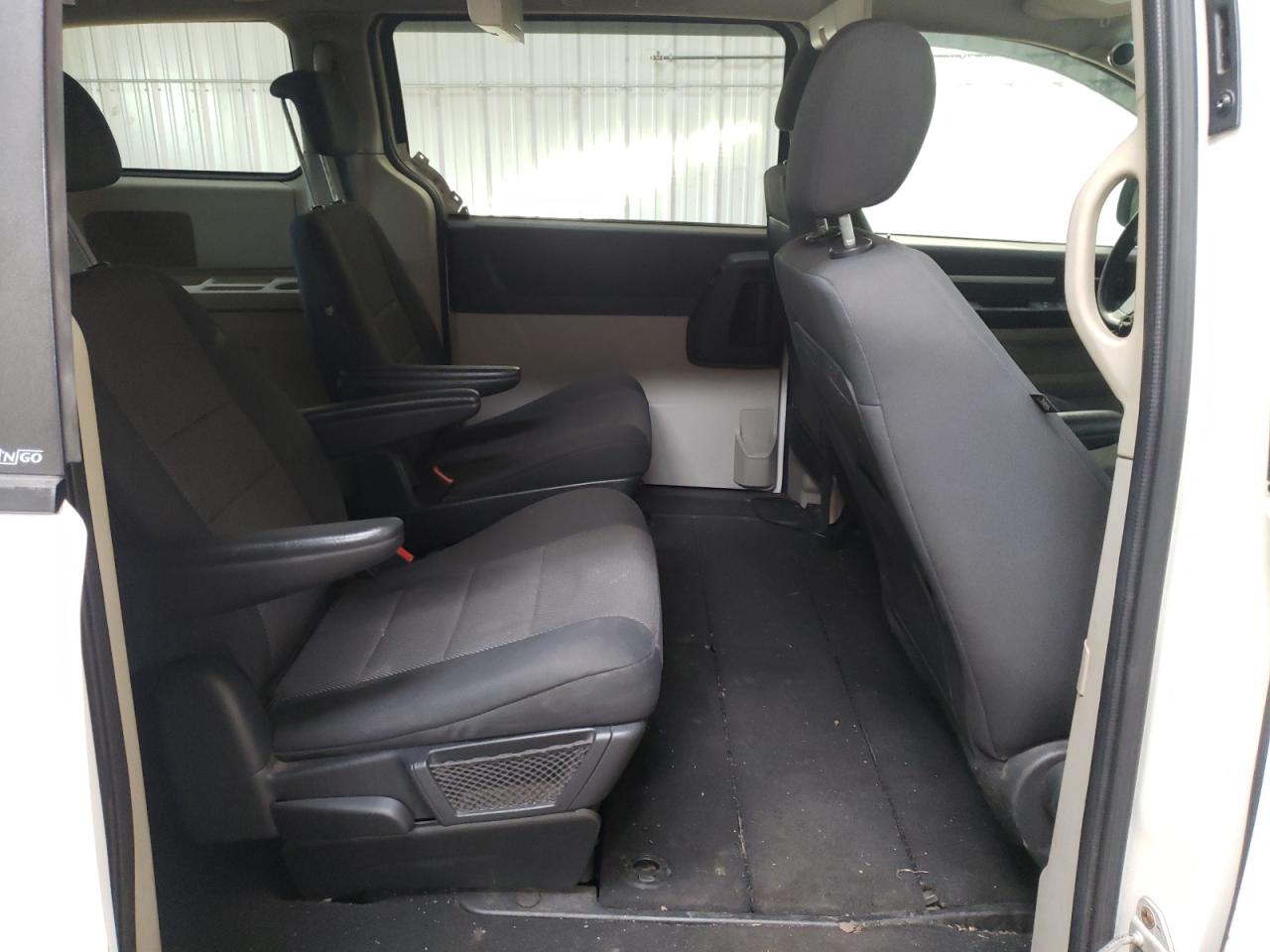 Photo 6 from auction – 2008 DODGE GRAND CARA with VIN 2D8HN54P08R120375
