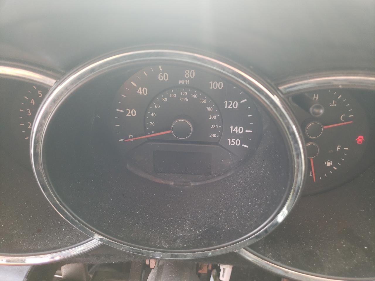 Photo 8 from auction – 2011 KIA SORENTO BA with VIN 5XYKT4A28BG045563