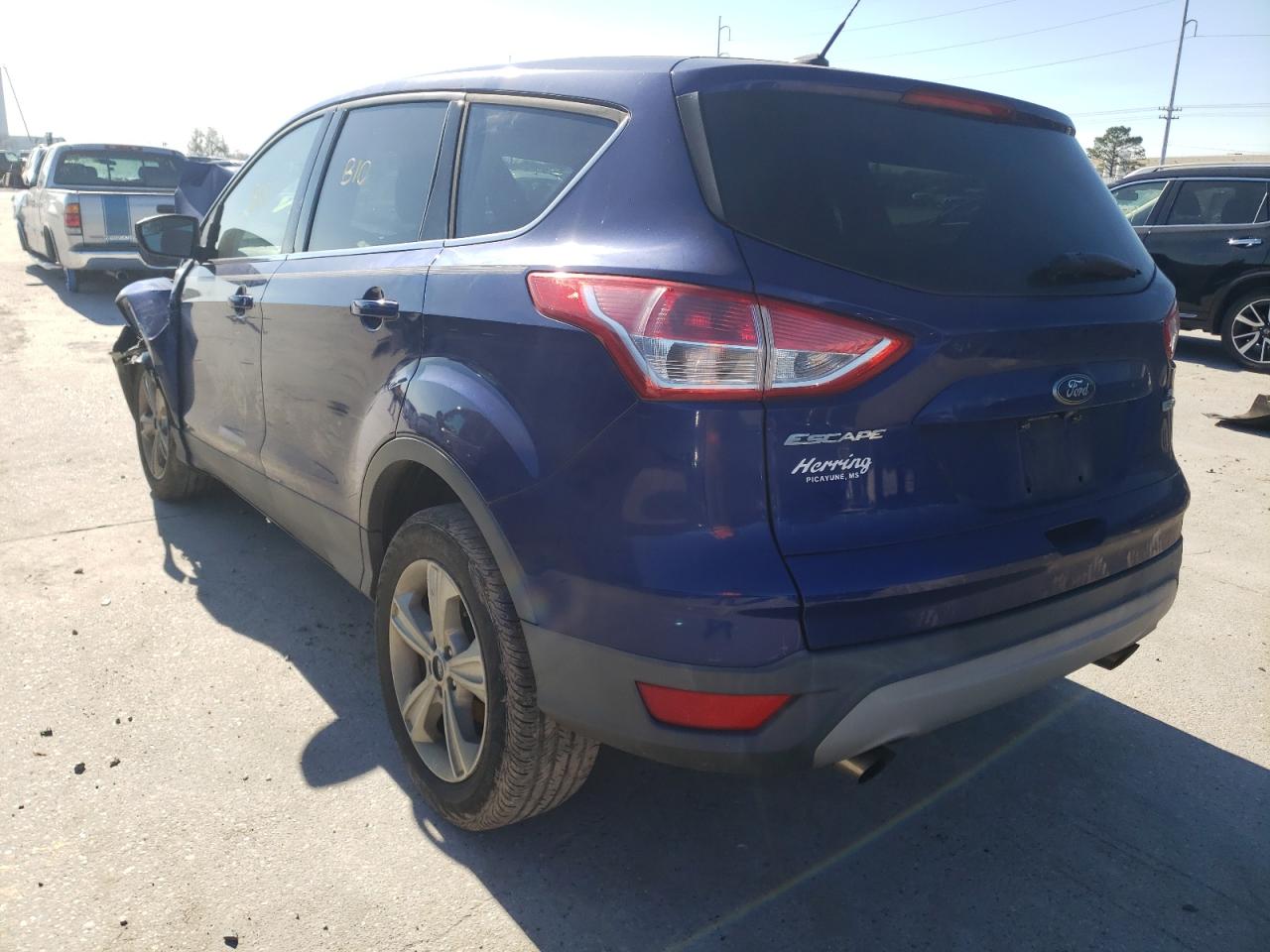 Photo 3 from auction – 2014 FORD ESCAPE SE with VIN 1FMCU0GX5EUD98449