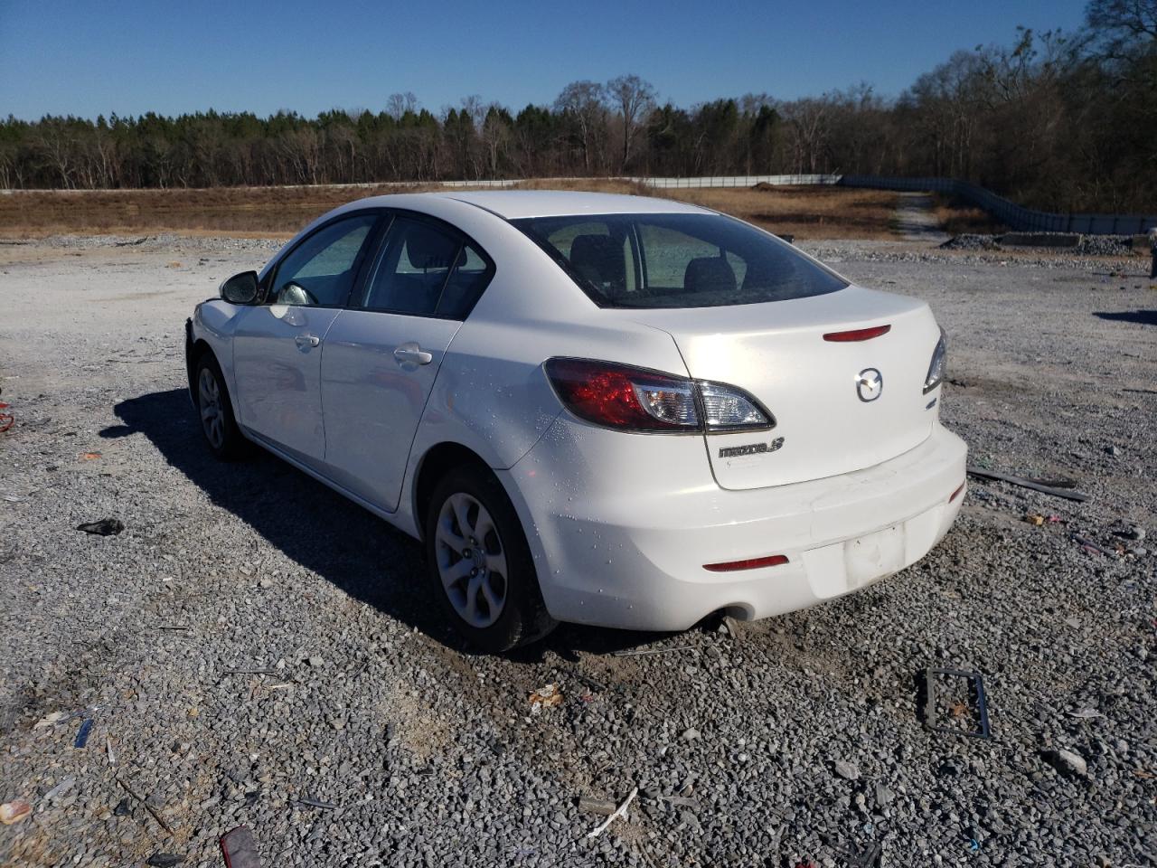 Photo 3 from auction – 2013 MAZDA 3 I with VIN JM1BL1UPXD1744198