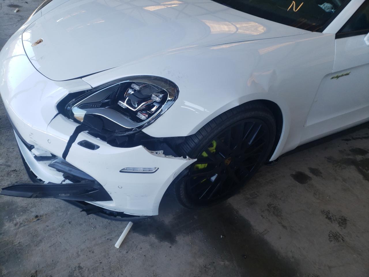 Photo 9 from auction – 2018 PORSCHE PANAMERA 4 with VIN WP0AE2A71JL174205