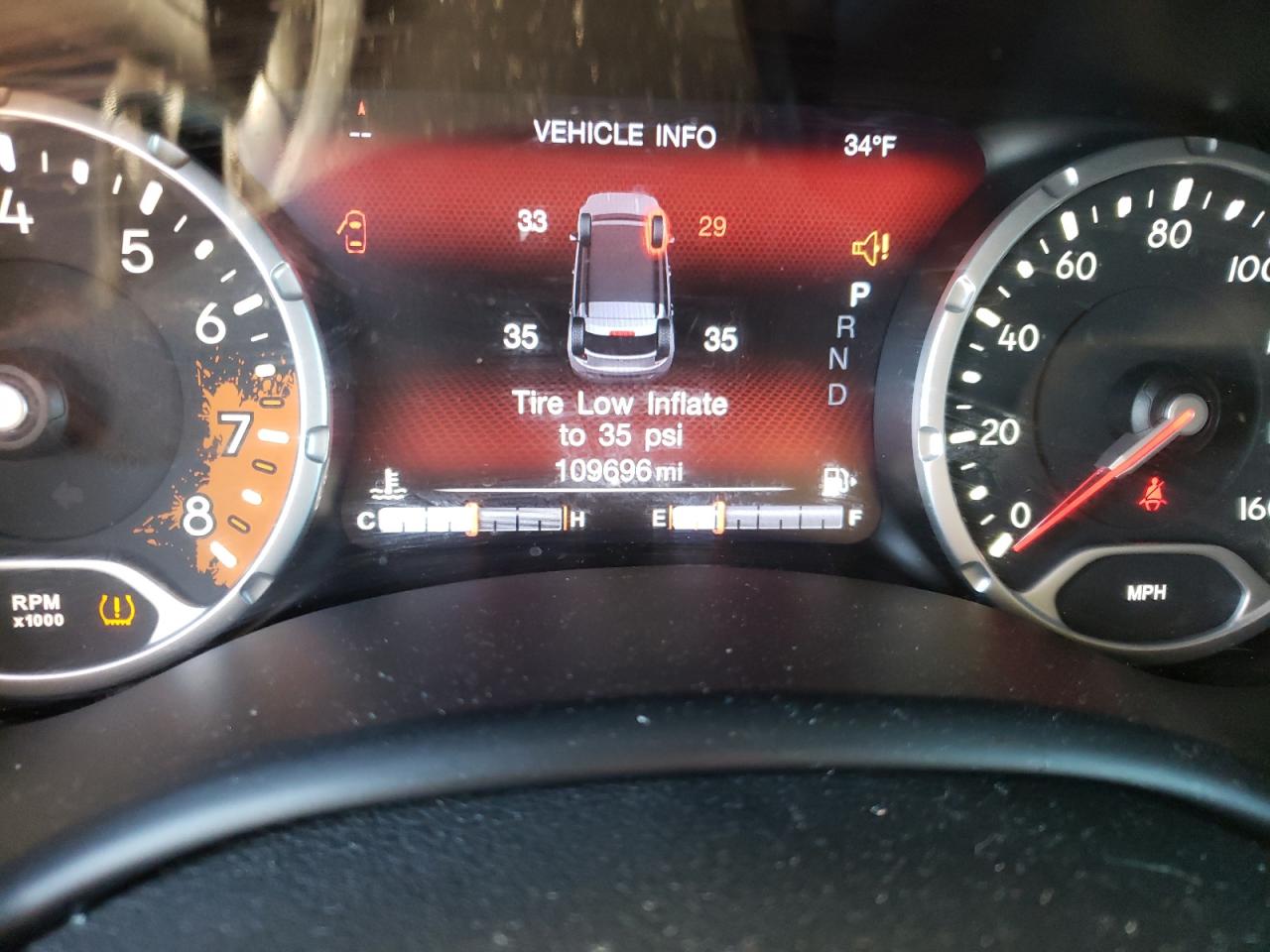 Photo 8 from auction – 2015 JEEP RENEGADE T with VIN ZACCJBCT0FPB70632