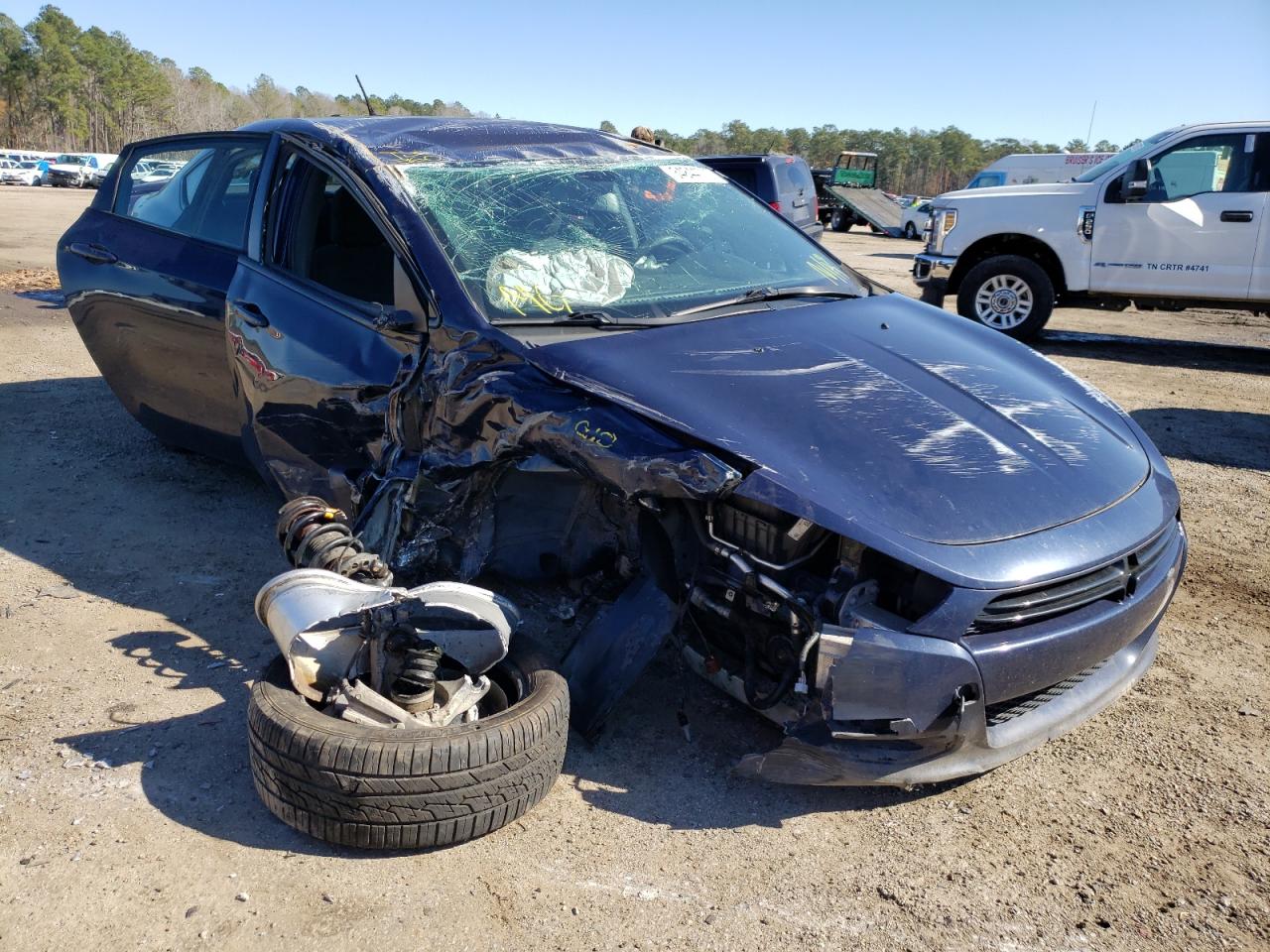 DODGE DART SXT 2015 with VIN 1C3CDFBB8FD251258 - Photo from auction