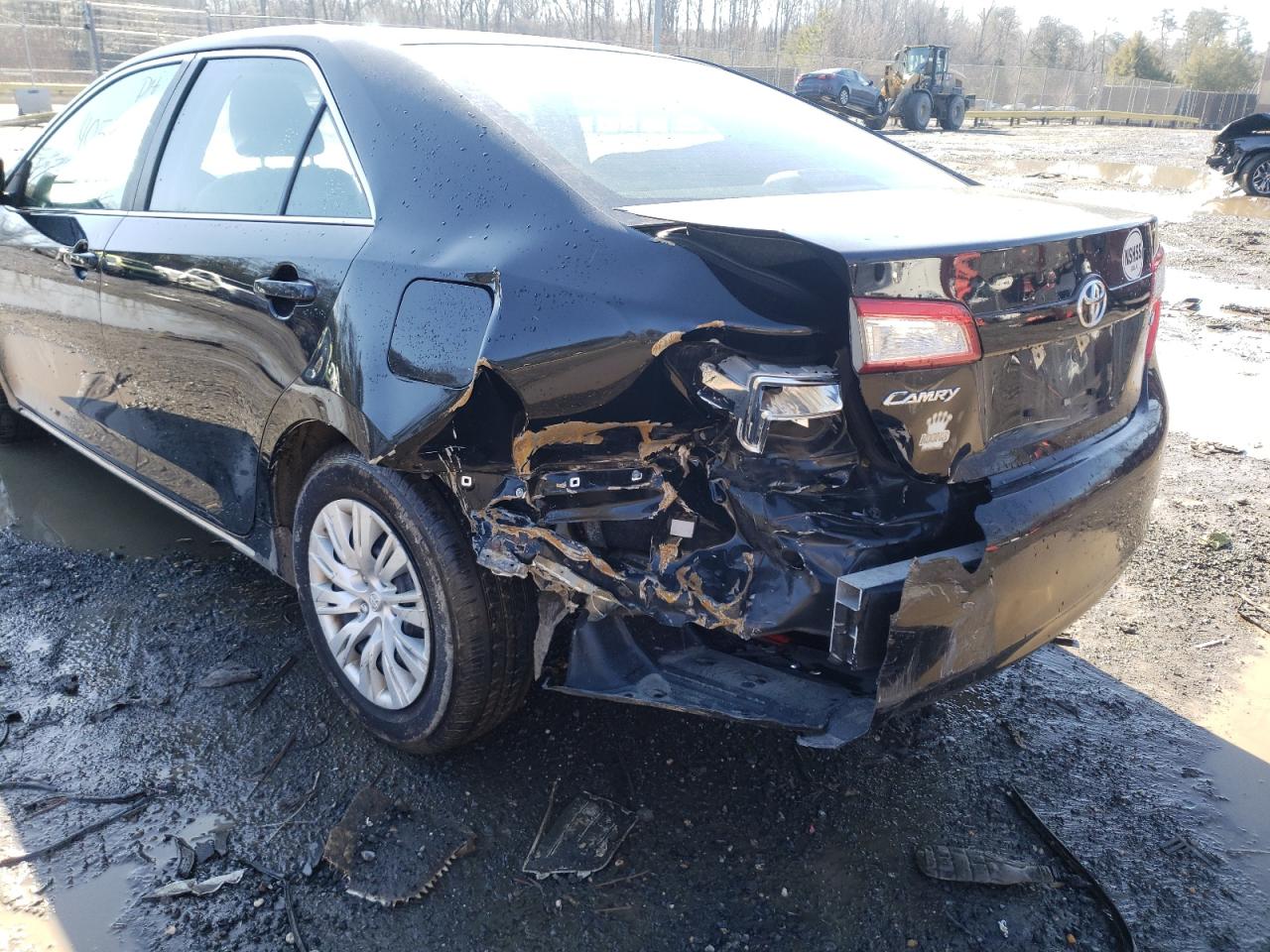 Photo 9 from auction – 2014 TOYOTA CAMRY L with VIN 4T4BF1FK9ER382875