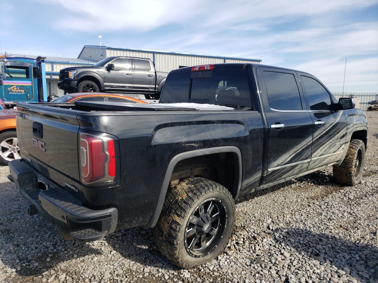 Photo 4 from auction – 2016 GMC SIERRA K15 with VIN 3GTU2PEJXGG158079