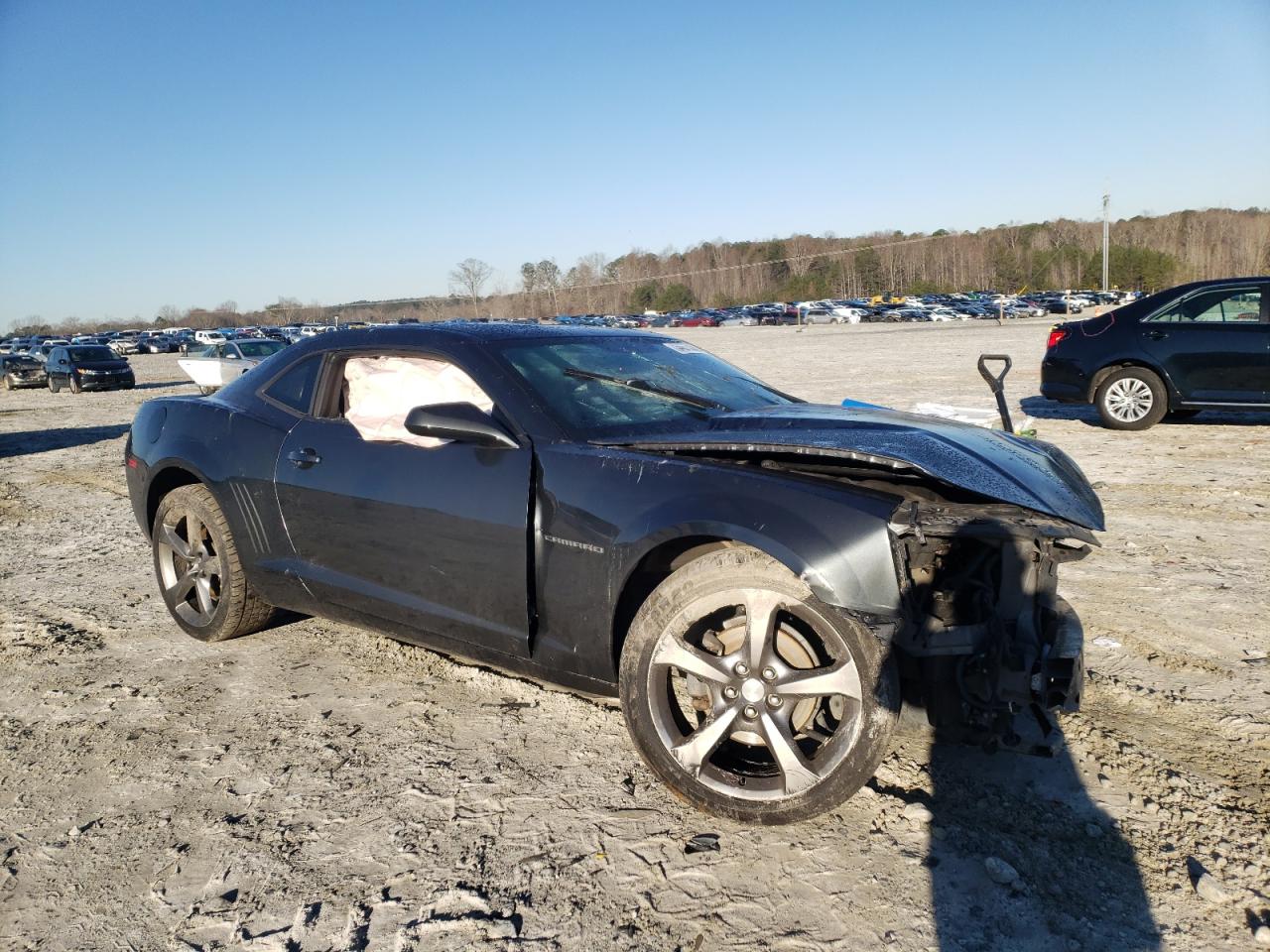 CHEVROLET CAMARO LT 2013 with VIN 2G1FC1E33D9103752 - Photo from auction