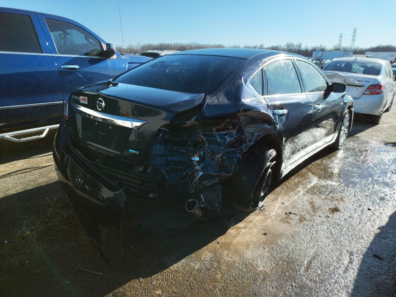 Photo 4 from auction – 2014 NISSAN ALTIMA 2.5 with VIN 1N4AL3AP1EC180349