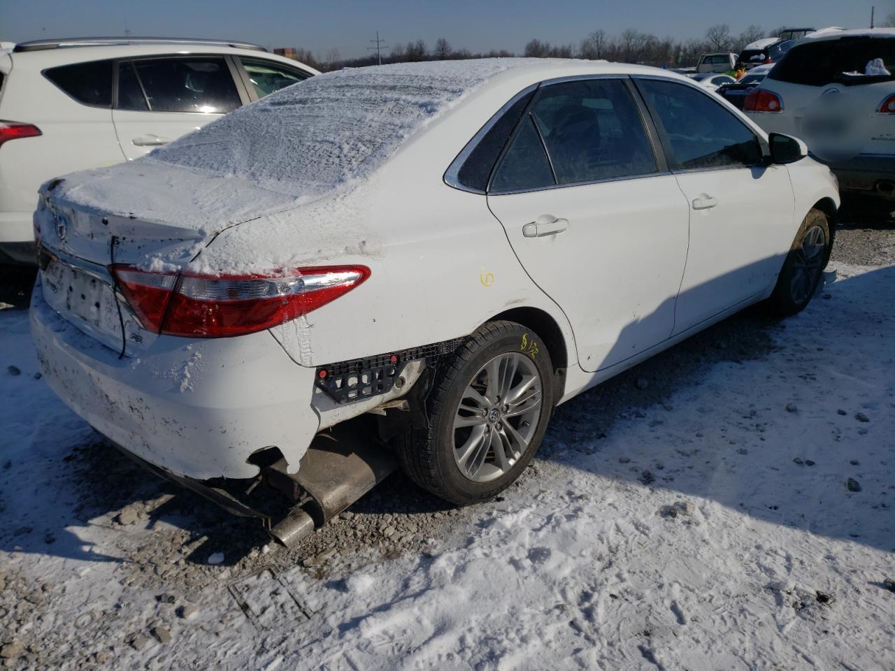 Photo 4 from auction – 2017 TOYOTA CAMRY LE with VIN 4T1BF1FK2HU677038