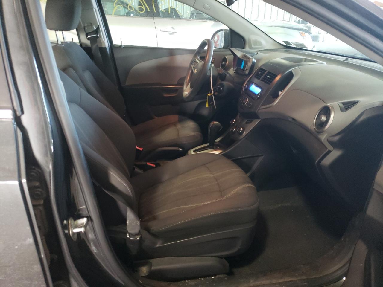 Photo 5 from auction – 2014 CHEVROLET SONIC LT with VIN 1G1JC6SG2E4227899
