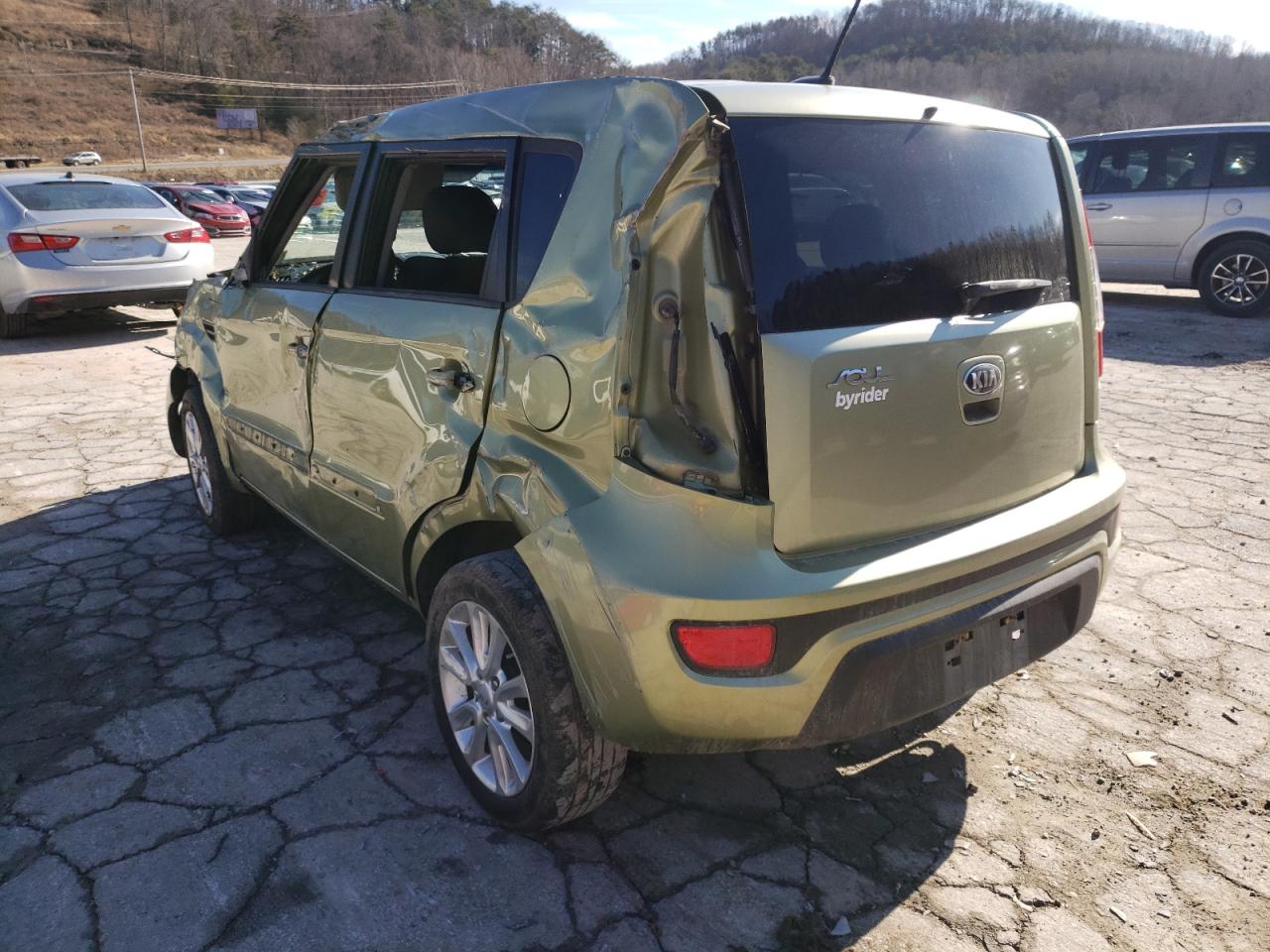 Photo 3 from auction – 2013 KIA SOUL + with VIN KNDJT2A60D7525163
