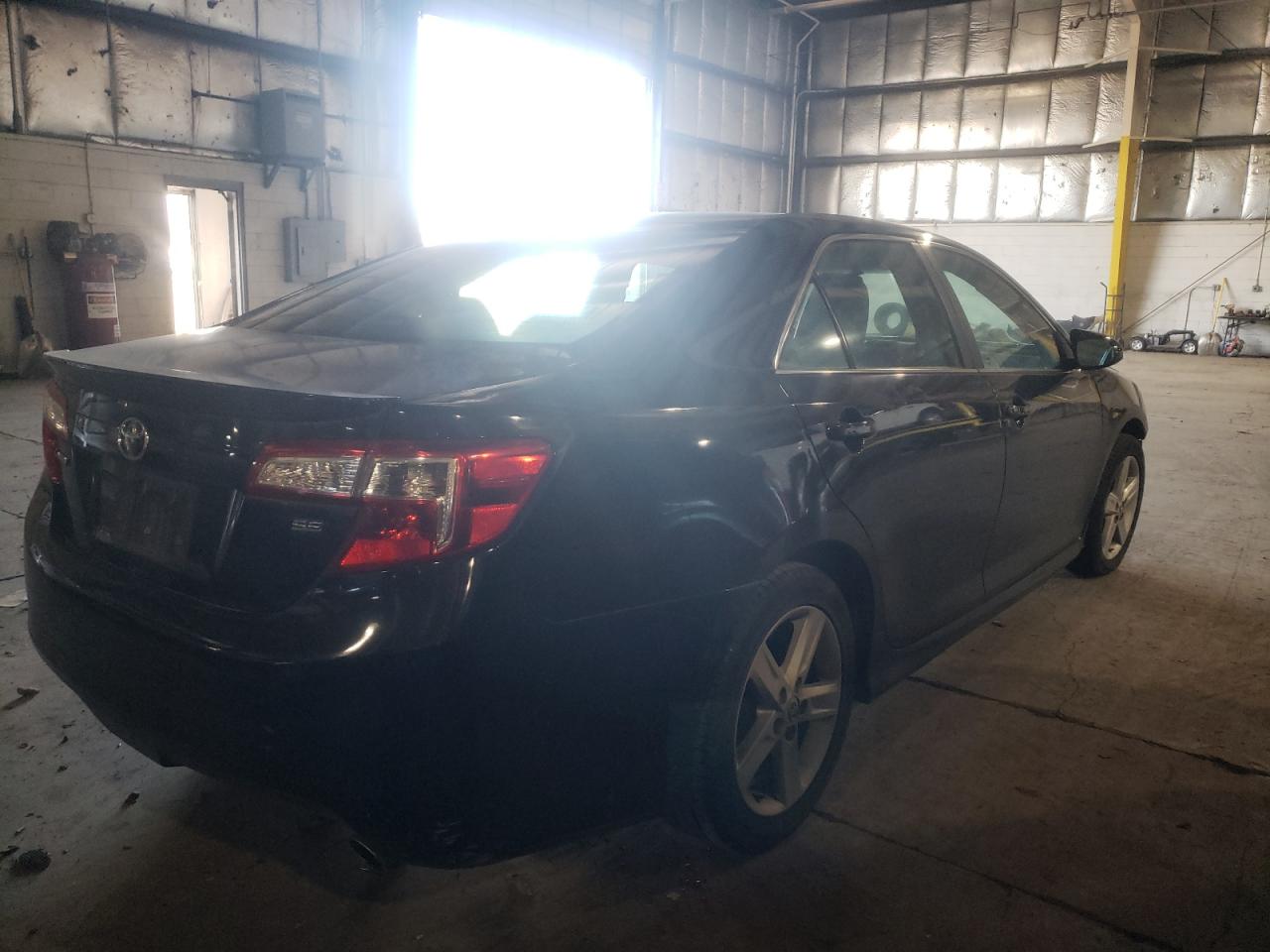 Photo 4 from auction – 2014 TOYOTA CAMRY L with VIN 4T1BF1FKXEU415408