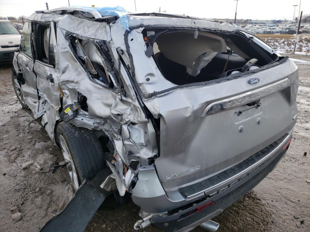 Photo 3 from auction – 2020 FORD EXPLORER L with VIN 1FMSK8FH6LGB42746