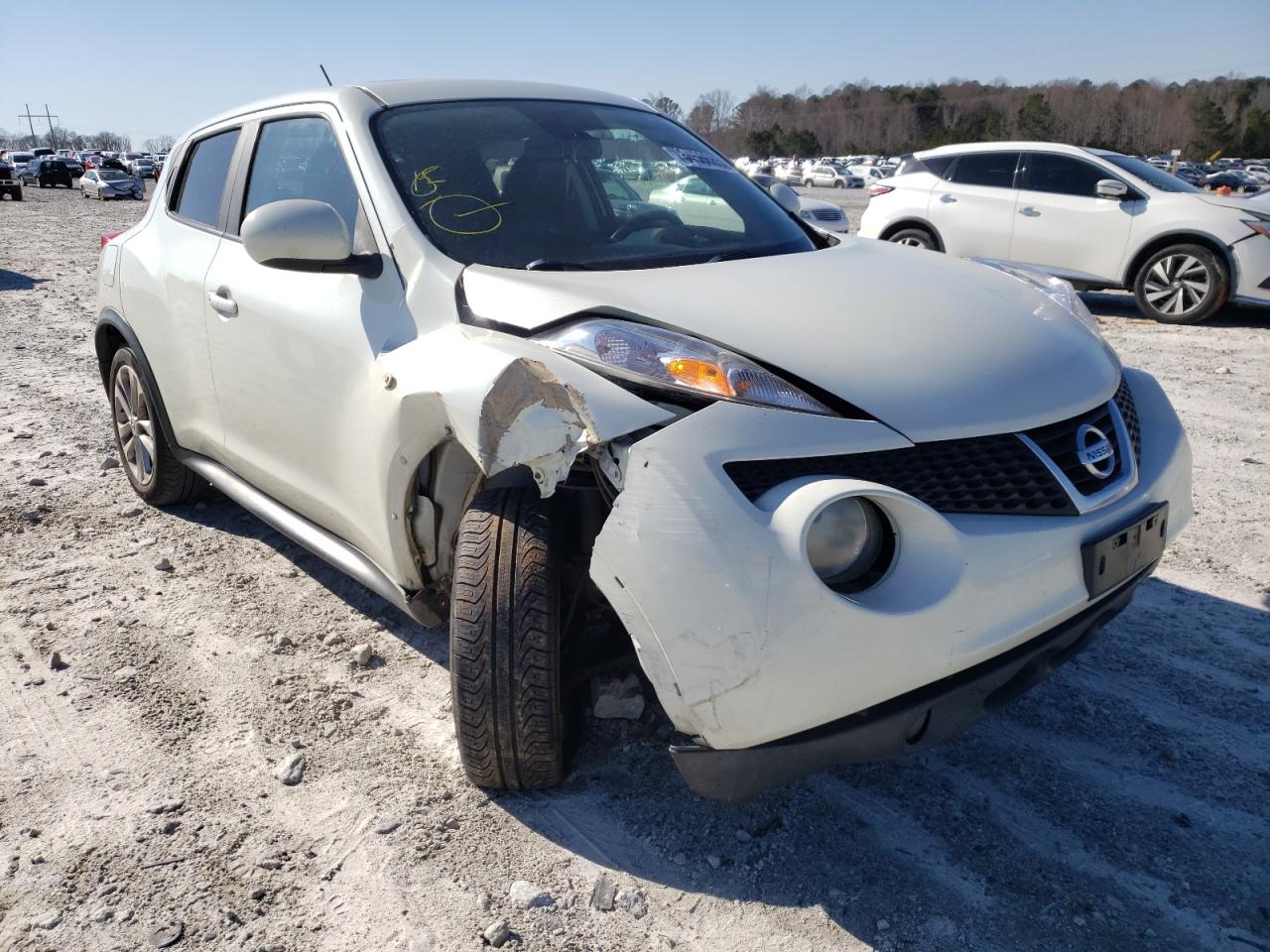 NISSAN JUKE 2011 with VIN JN8AF5MR7BT010961 - Photo from auction