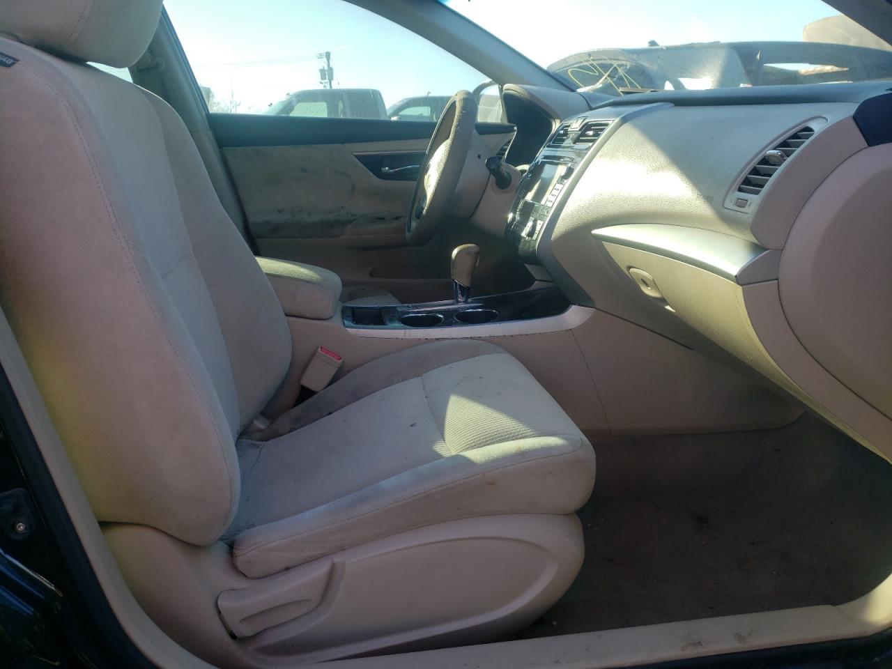 Photo 5 from auction – 2014 NISSAN ALTIMA 2.5 with VIN 1N4AL3AP9DC111195
