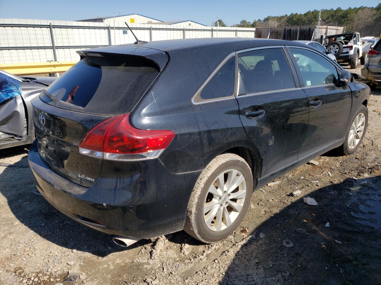 Photo 4 from auction – 2014 TOYOTA VENZA LE with VIN 4T3BA3BB6EU060731
