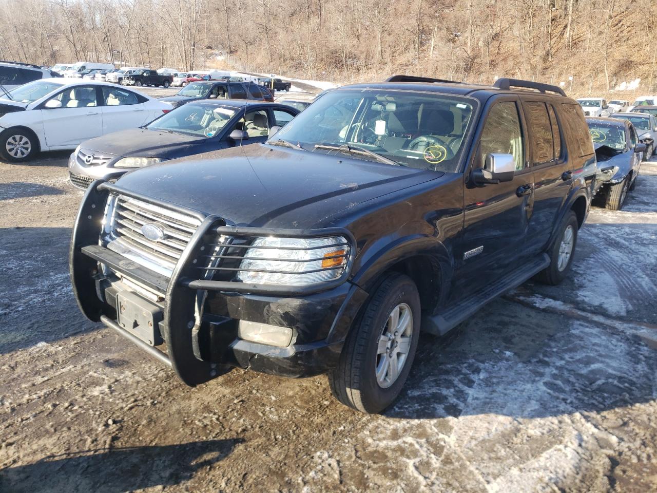 Photo 2 from auction – 2008 FORD EXPLORER X with VIN 1FMEU73E08UA57275