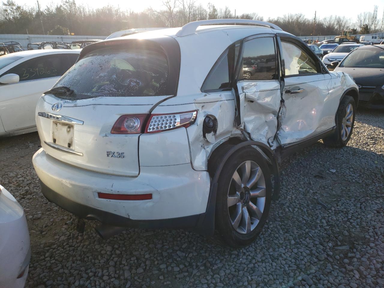 Photo 4 from auction – 2004 INFINITI FX35 with VIN JNRAS08W44X225283